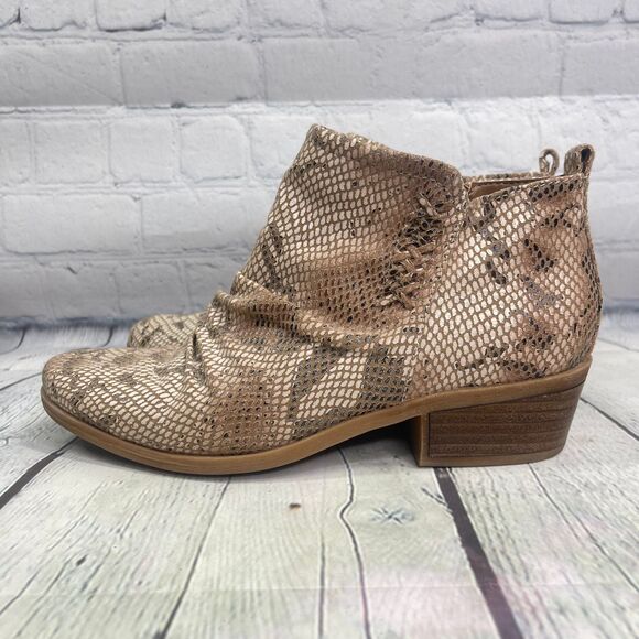 BareTraps Snakeskin Ankle Booties Western Boho Block Heel Women Size 7.5 W - Picture 3 of 14